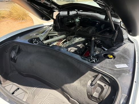 Used 2024 Chevrolet Corvette Stingray Coupe RWD image 36