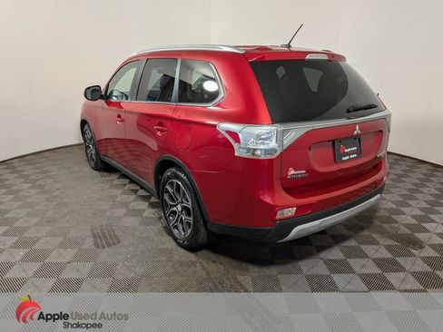 Used 2015 Mitsubishi Outlander GT AWD/4WD image 4