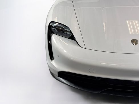 Certified 2021 Porsche Taycan 4S w/ Premium Package image 27