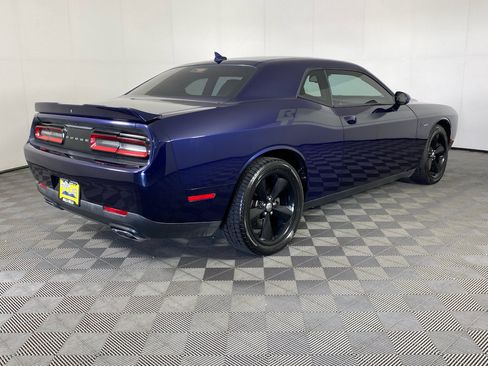 Used 2015 Dodge Challenger R/T Plus RWD image 8