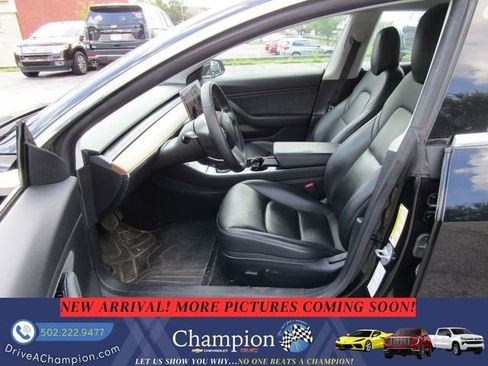 Used 2019 Tesla Model 3 AWD/4WD image 9