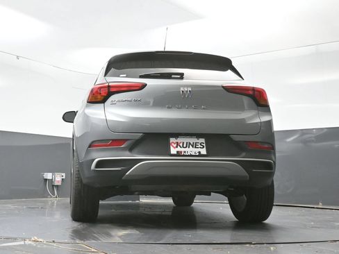 Used 2025 Buick Encore GX Preferred AWD/4WD image 52