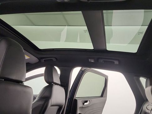 Used 2023 Ford Escape ST-Line w/ Tech Pack #1 image 15