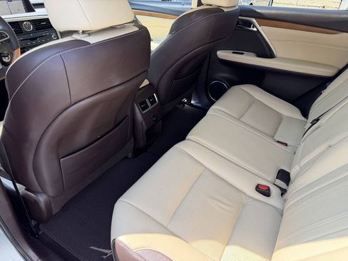 Used 2018 Lexus RX 350 FWD w/ Premium Package image 16