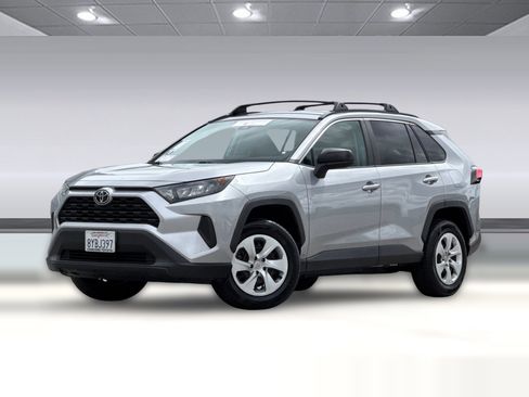 Certified 2021 Toyota RAV4 LE w/ Carpet Mat Package (TMS) FWD image 25