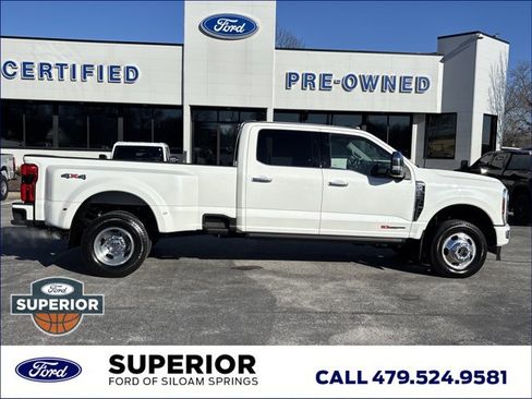 Used 2024 Ford F350 Limited image 2