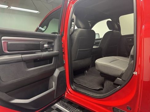 Used 2021 RAM 1500 Classic Warlock image 28