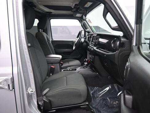 Used 2021 Jeep Wrangler Unlimited Sport AWD/4WD image 27