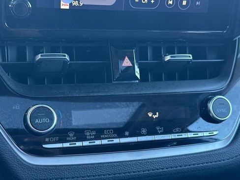 Certified 2025 Toyota Corolla Cross XLE w/ Convenience Package image 24