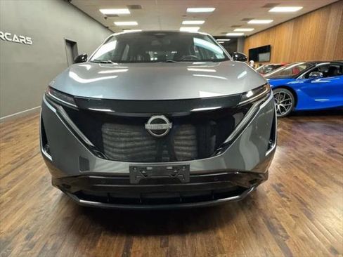 Used 2023 Nissan Ariya FWD image 8