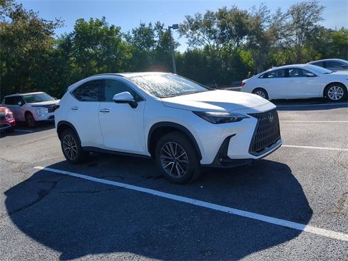 Used 2024 Lexus NX 250 FWD w/ Premium Package image 7