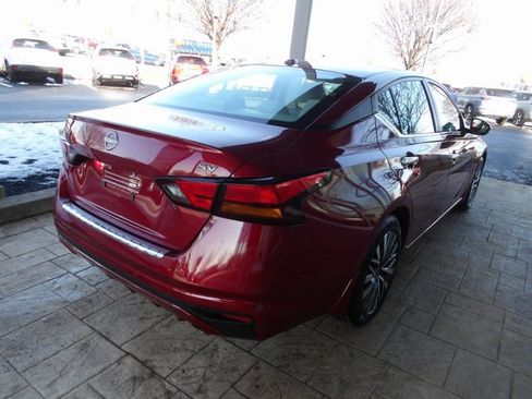 Certified 2023 Nissan Altima 2.5 SV w/ SV Premium Package image 7