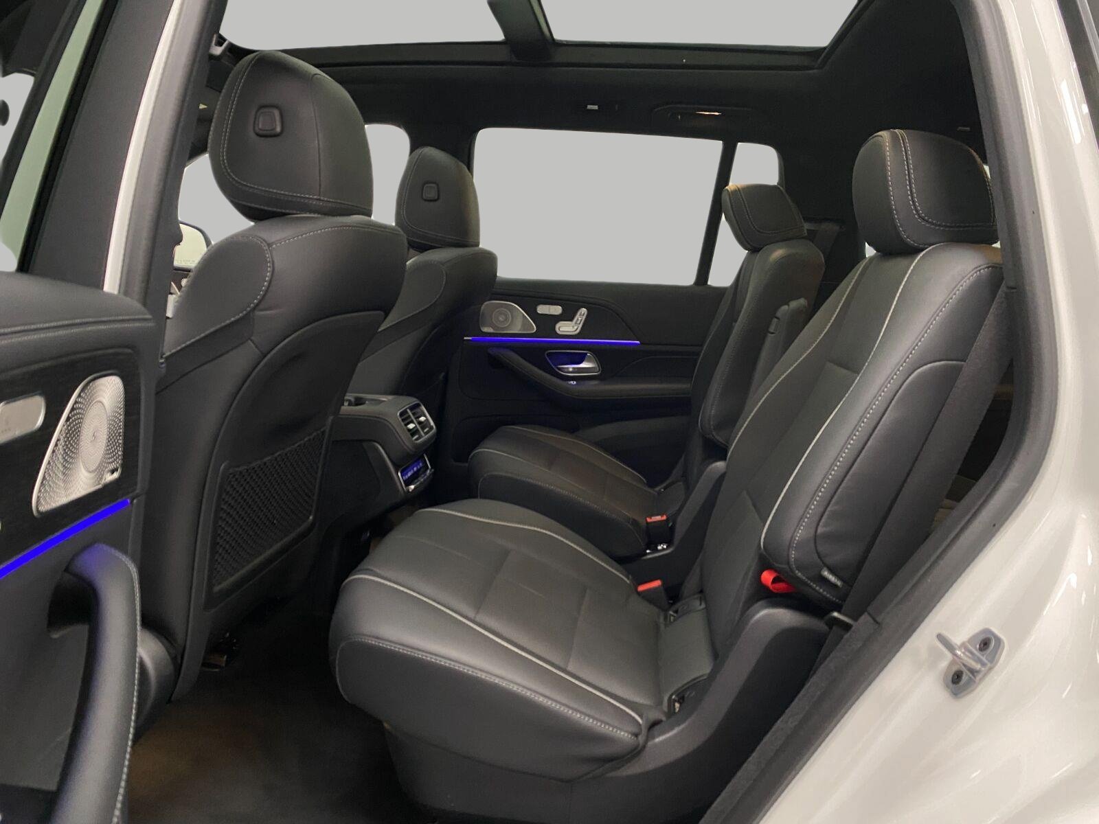 Certified 2026 Mercedes-Benz GLS 580 4MATIC image 32