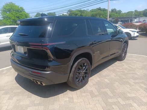 Used 2024 Chevrolet Traverse LS w/ Midnight/Sport Edition AWD/4WD image 6