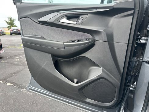 Used 2021 Chevrolet TrailBlazer LS image 19