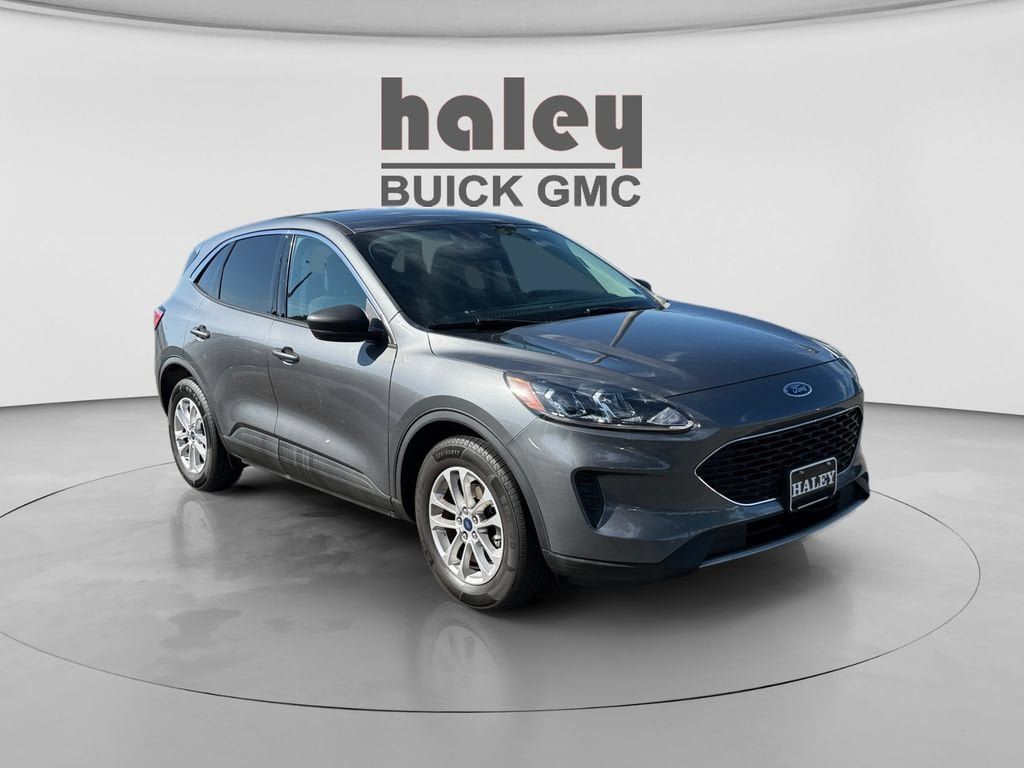 Used 2022 Ford Escape SE FWD image 7