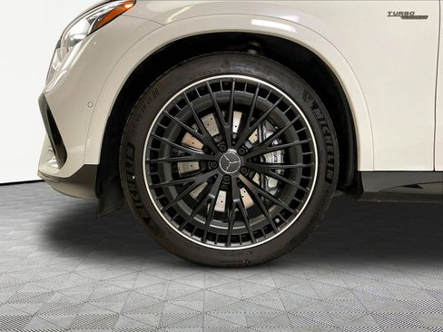 Certified 2025 Mercedes-Benz GLC 43 AMG 4MATIC image 34