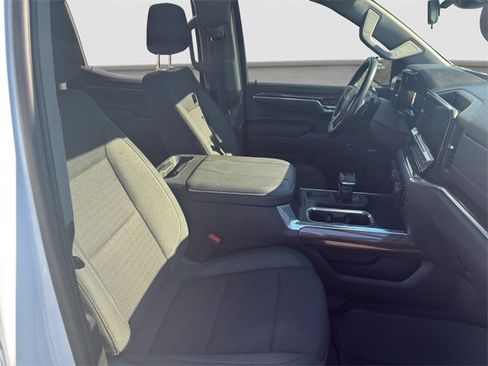 Certified 2023 Chevrolet Silverado 1500 LT Trail Boss w/ Convenience Package II image 17