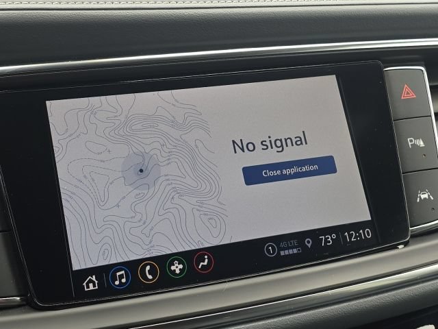 Used 2023 Buick Enclave Essence w/ LPO, Floor Liner Package FWD image 33