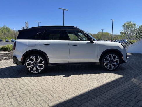 Used 2025 MINI Cooper Countryman John Cooper Works w/ Comfort Package Max image 6