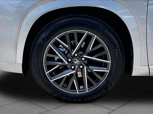 Used 2026 Lexus TX 350 FWD w/ Technology Package image 11