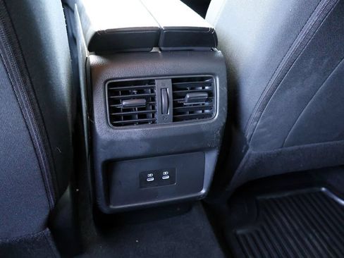 Used 2025 Nissan Rogue SV FWD image 26