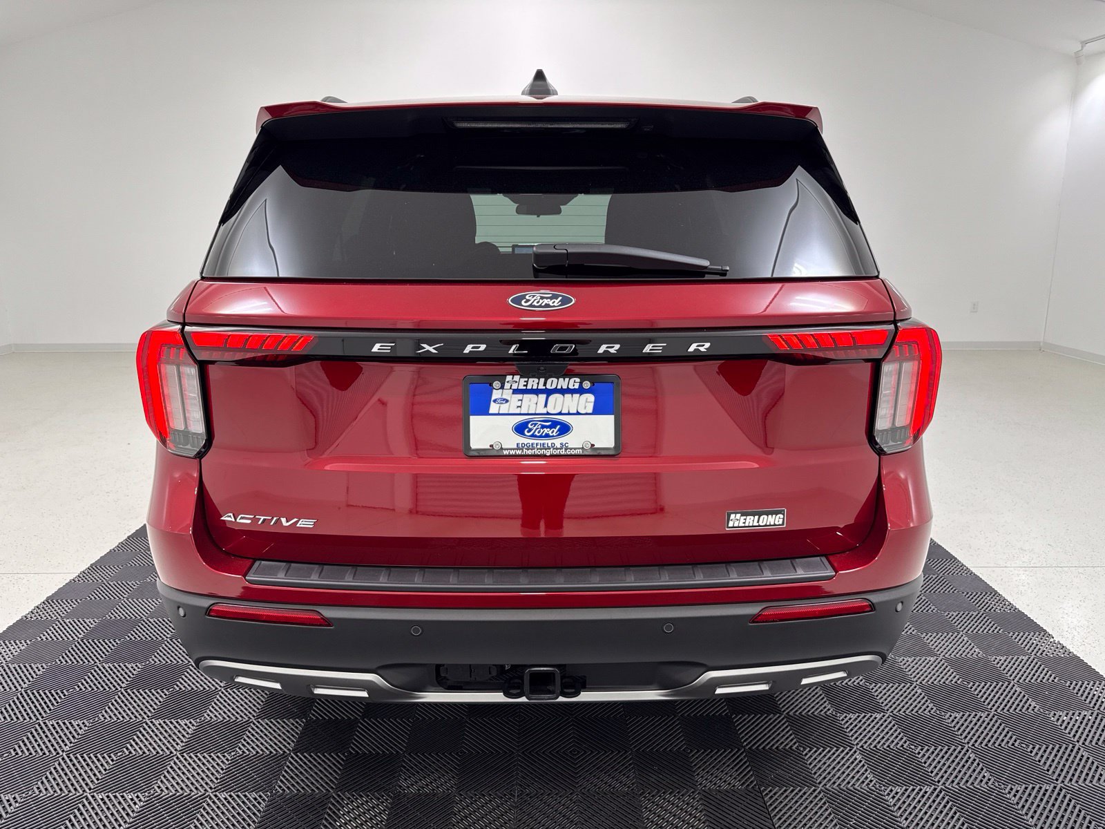 New 2027 Ford Explorer Active w/ Active Comfort Package RWD image 6