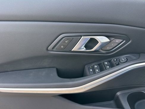 New 2026 BMW 330i Sedan w/ M Sport Package image 10