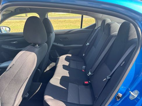 Used 2025 Nissan Sentra SV FWD image 19