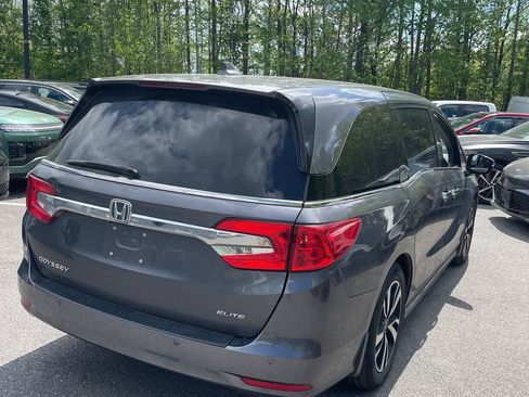 Used 2018 Honda Odyssey Elite image 4