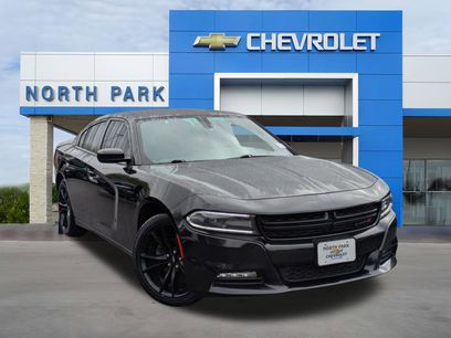 Used 2018 Dodge Charger SXT Plus w/ Blacktop Package
