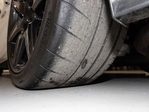 Used 2021 Ford Mustang Shelby GT500 w/ Carbon Fiber Track Pack image 56