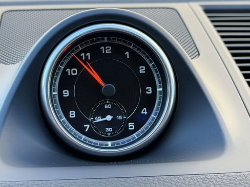 Certified 2020 Porsche Macan image 27