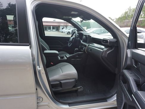 Used 2025 Toyota Tacoma SR5 image 17