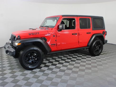 Used 2021 Jeep Wrangler Unlimited Sport AWD/4WD image 2