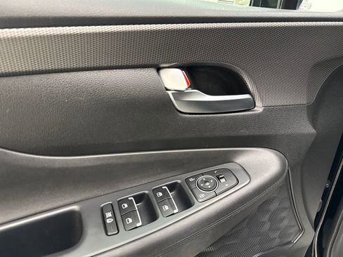 Used 2020 Hyundai Santa Fe SEL image 13