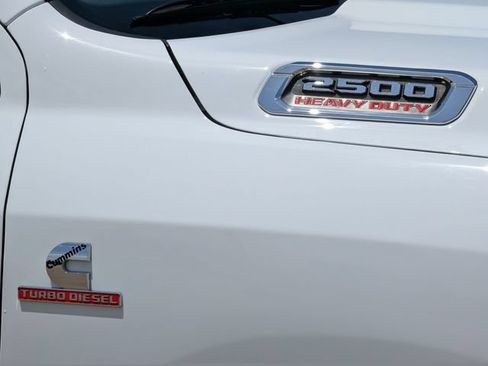 Used 2022 RAM 2500 Big Horn AWD/4WD image 10