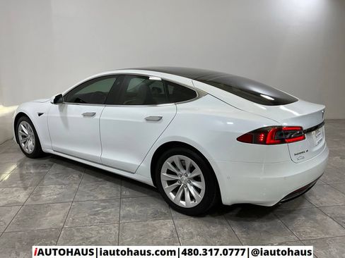 Used 2018 Tesla Model S 75D AWD/4WD image 4