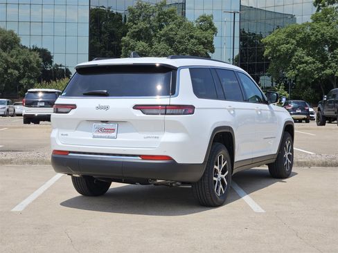 New 2025 Jeep Grand Cherokee L Limited w/ Trailer Tow Package image 4