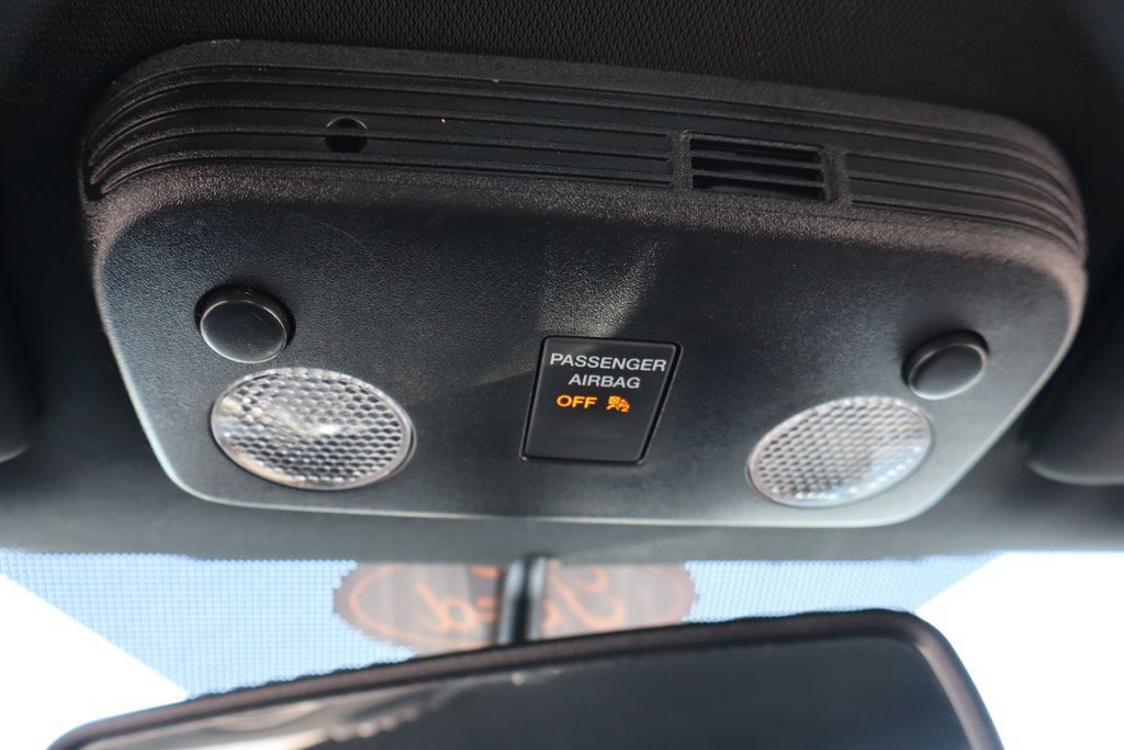 Used 2021 Ford Mustang Shelby GT500 w/ Carbon Fiber Track Pack RWD image 22