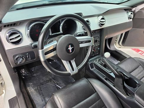 Used 2007 Ford Mustang GT RWD image 23