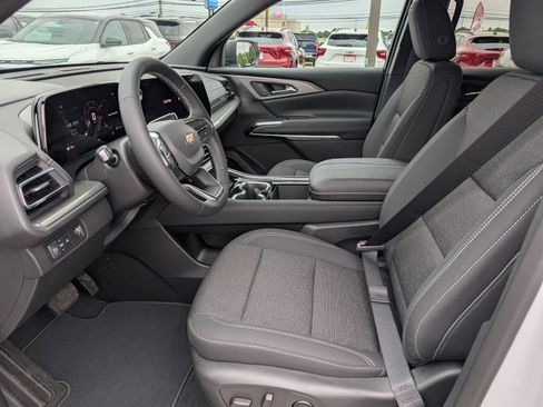 New 2026 Chevrolet Traverse LT w/ Driver Confidence Package image 15