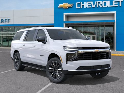 New 2026 Chevrolet Suburban LS AWD/4WD image 9