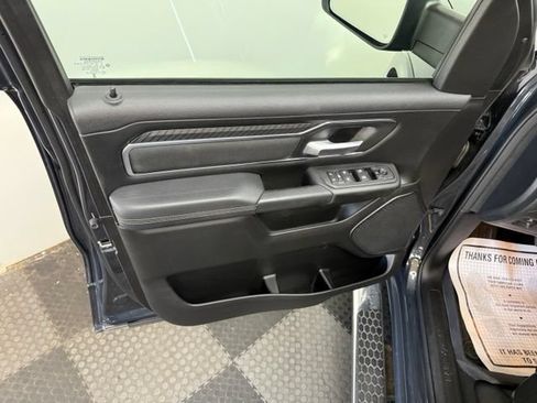Used 2025 RAM 1500 Big Horn AWD/4WD image 19