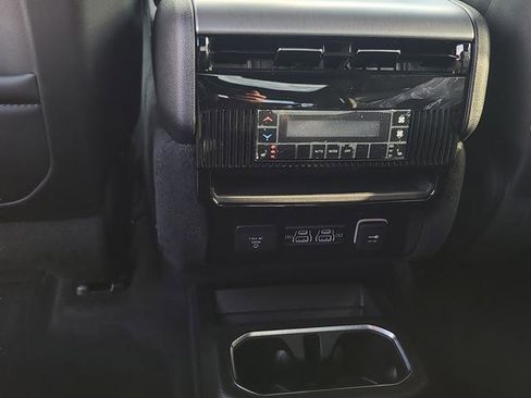 New 2026 Jeep Grand Wagoneer Limited image 43