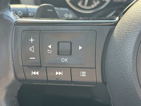 Certified 2021 Nissan Rogue SL w/ Premium Package image 38