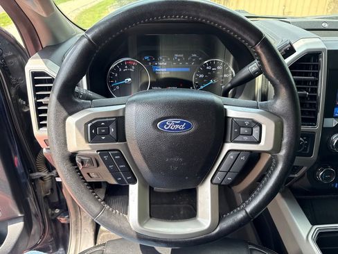 Used 2021 Ford F350 Lariat AWD/4WD image 13