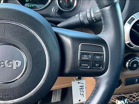 Used 2013 Jeep Wrangler Sahara image 19