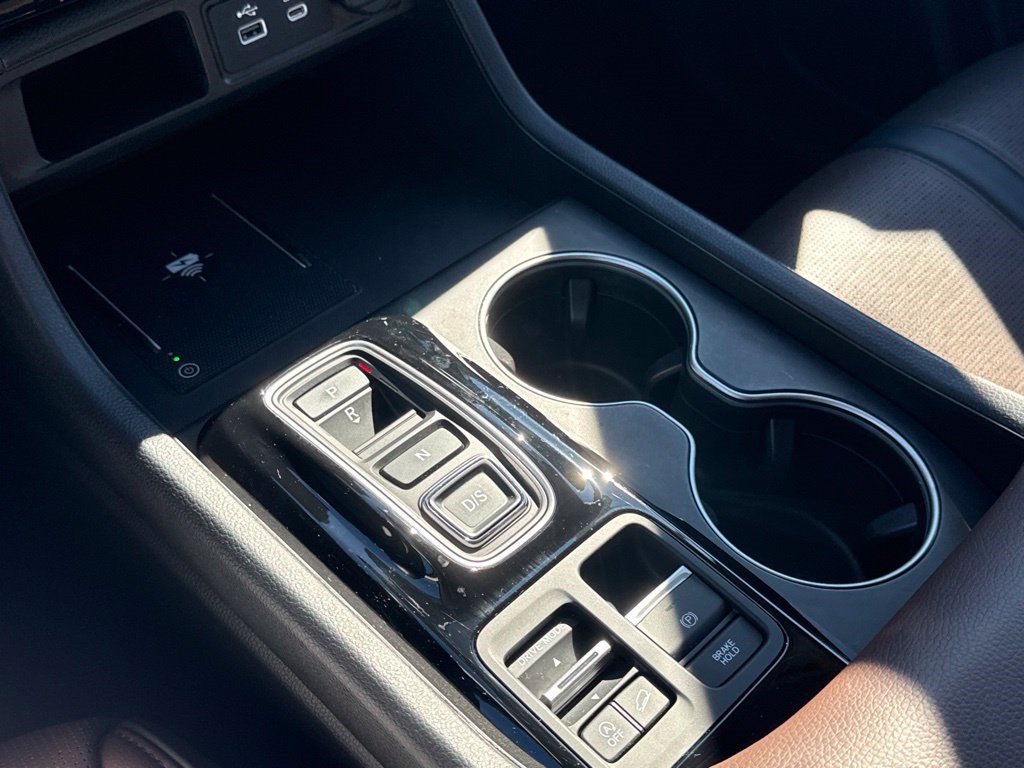Certified 2025 Honda Pilot Elite image 36