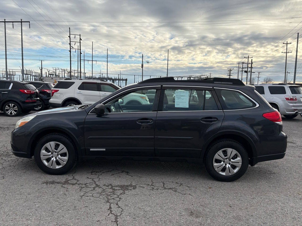 Used 2011 Subaru Outback 2.5i AWD/4WD image 3